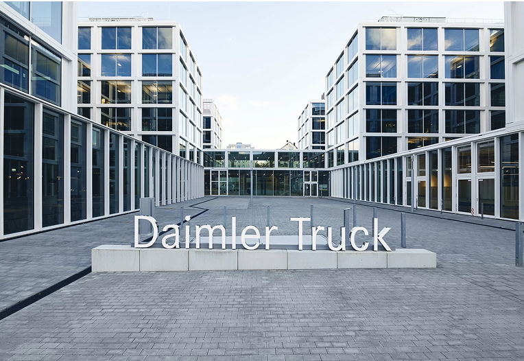 daimler-truck-about-image 2